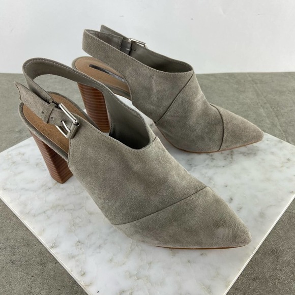 Tahari Adonna Heels Suede Slingback Bootie Pointed Toe Gray Taupe Size 8.5 - Picture 2 of 12